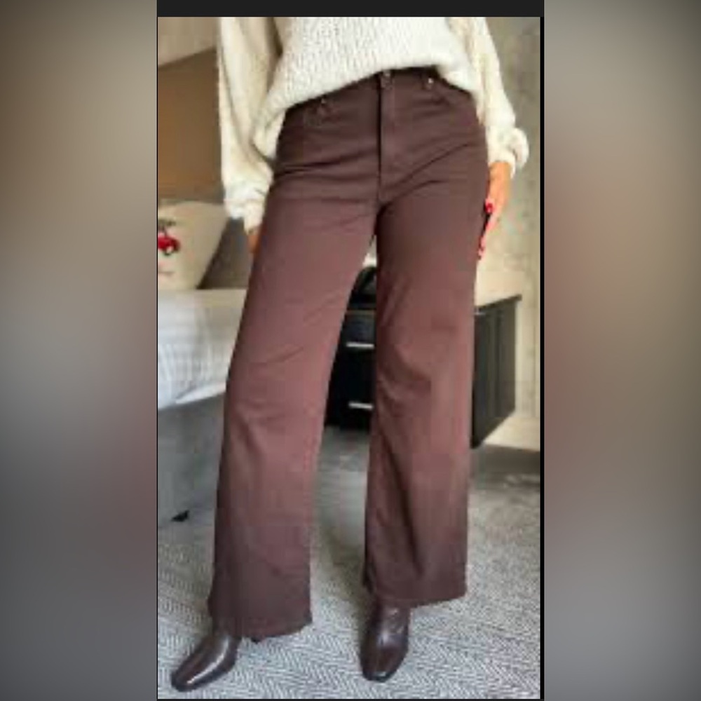 a.n.a High Rise Wide Leg Jeans in Brown